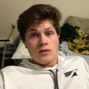 Meet your Posher, Conner